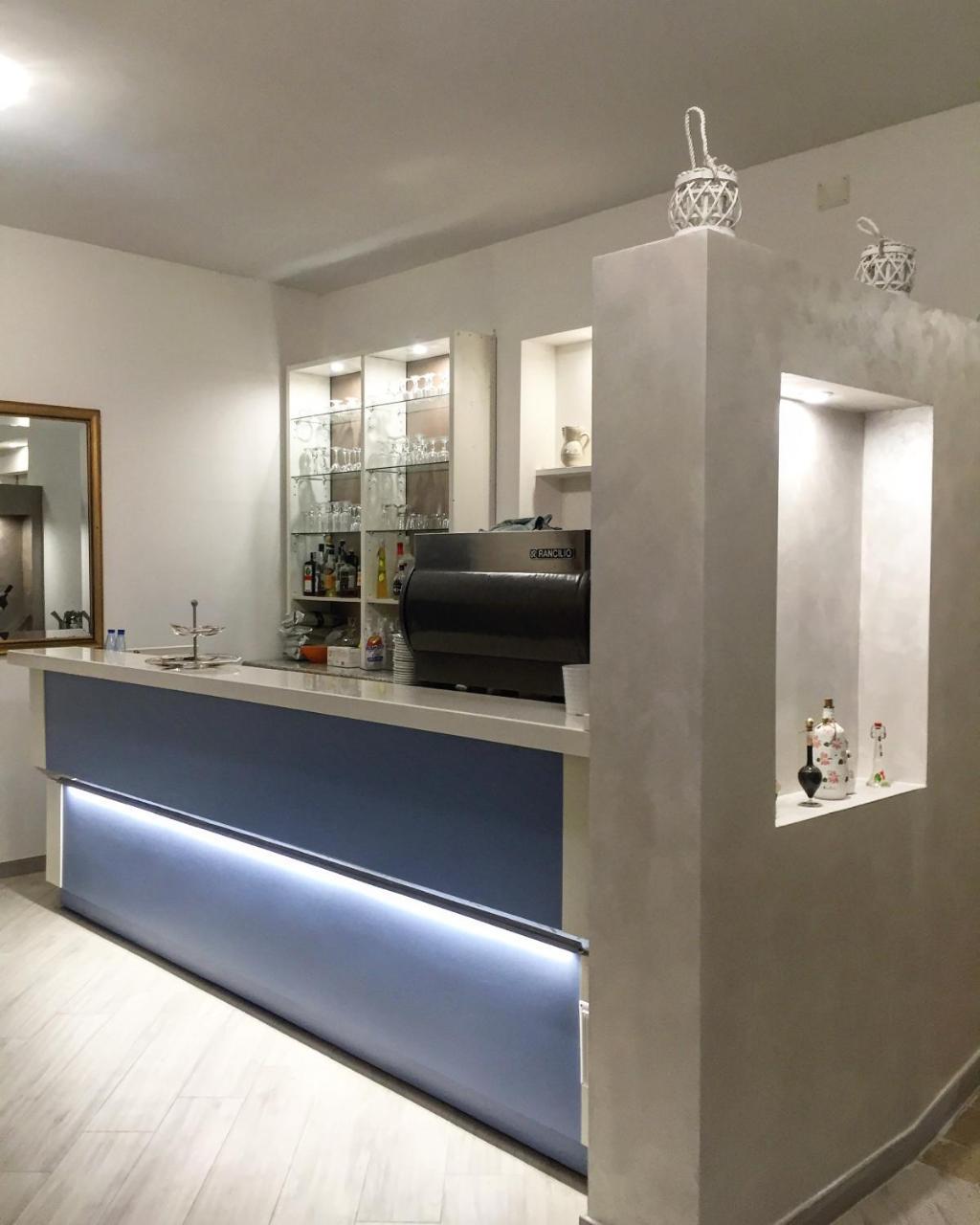 Hotel Il Veliero Torre San Giovanni Ugento Bagian luar foto