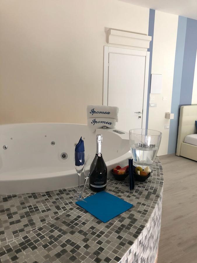 Hotel Il Veliero Torre San Giovanni Ugento Bagian luar foto